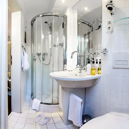 Der Lennhof ホテル 4*